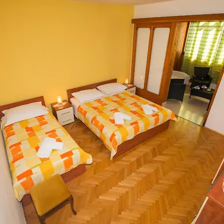 Marieta Apartment