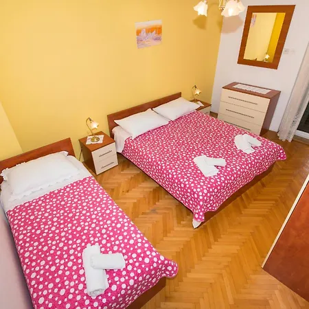 Apartment Marieta