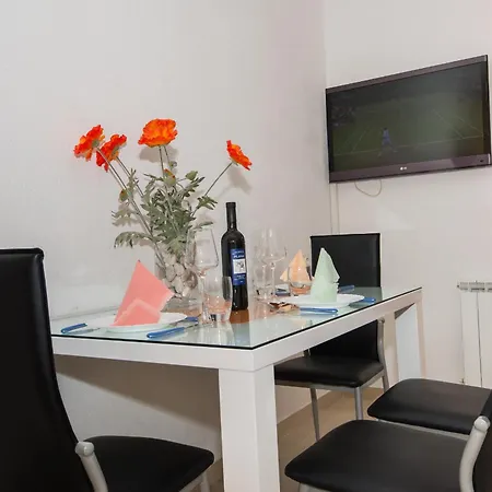 Marieta Apartment *