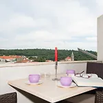 Lägenhet Marieta Makarska