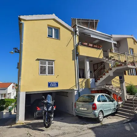 Appartement Marieta *