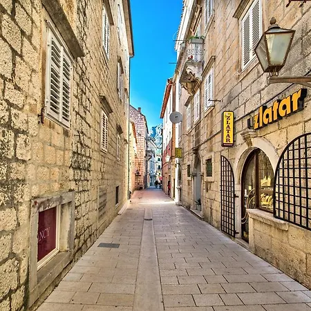 Marieta Μακάρσκα