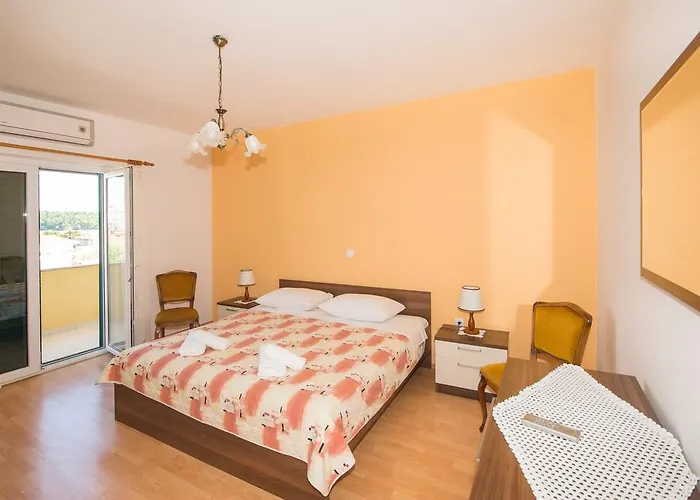 Apartman Marieta *